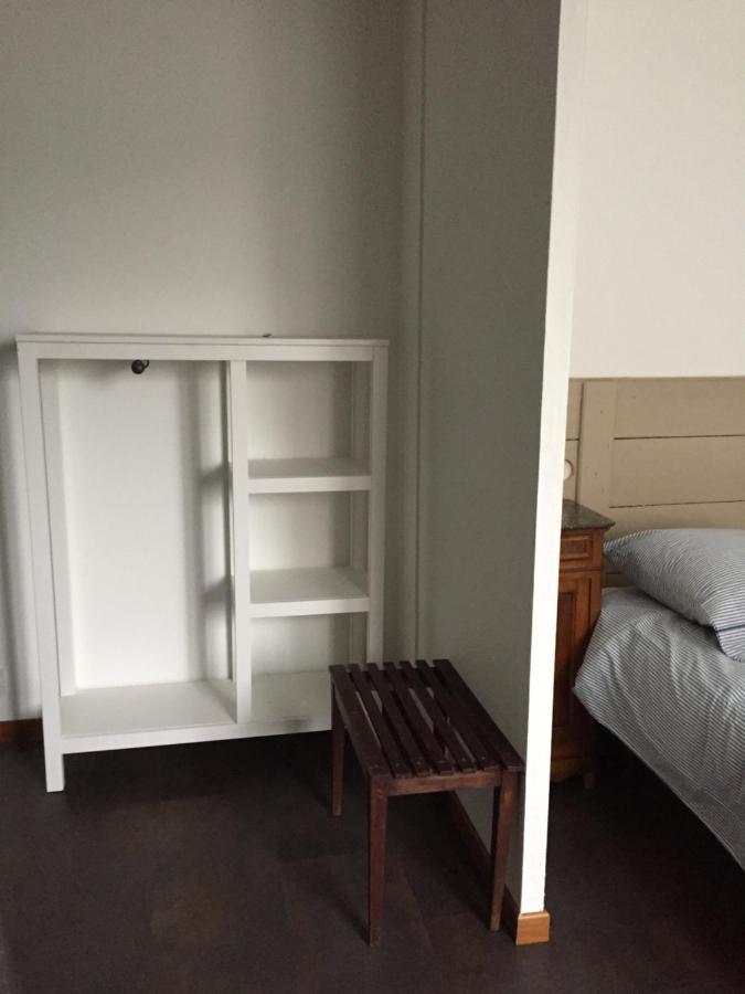 Sous La Tour Bed & Breakfast Agencourt Luaran gambar